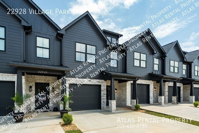 Foto del edificio - 22928 Village Pkwy