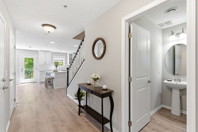 Foto del edificio - 15639 60th Ave N