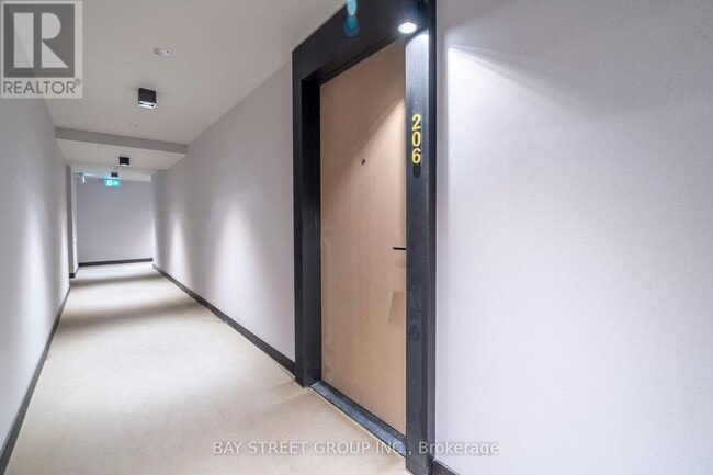 Building Photo - 36 Zorra St