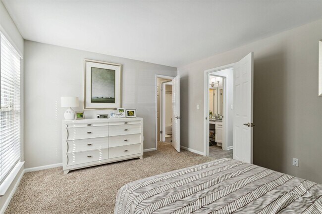 Building Photo - 1220 West Trinity Mills Road Apt #C1125, C...