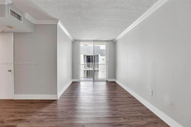 Foto del edificio - 126 SW 17th Rd