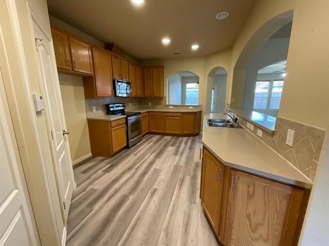 Foto del edificio - 14714 Crystal Lk Dr