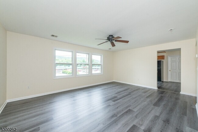 Foto del edificio - 21 Walsh St