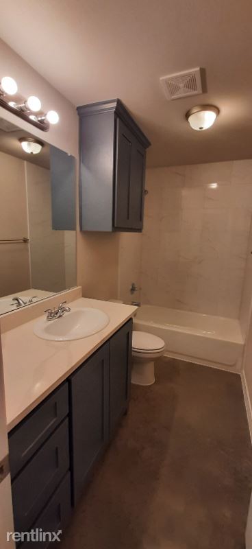 Building Photo - 3 br, 2 bath Townhome - 111 Lollipop Lane