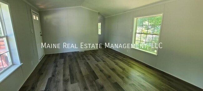 Building Photo - 62 Sweet Fern Dr