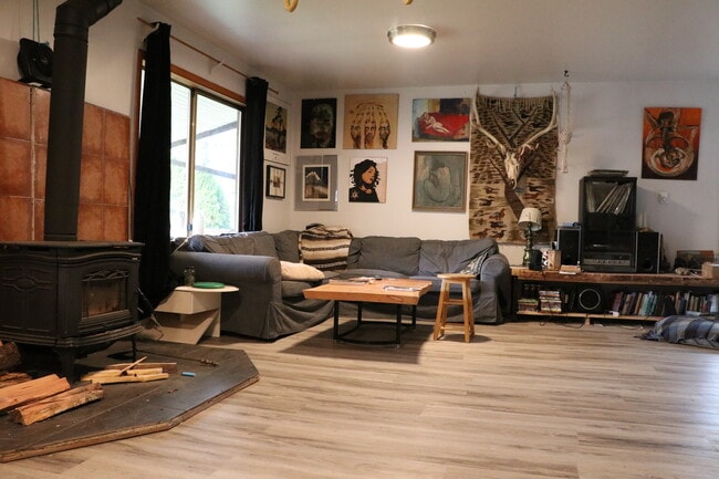 Building Photo - 2771 Vargo Rd