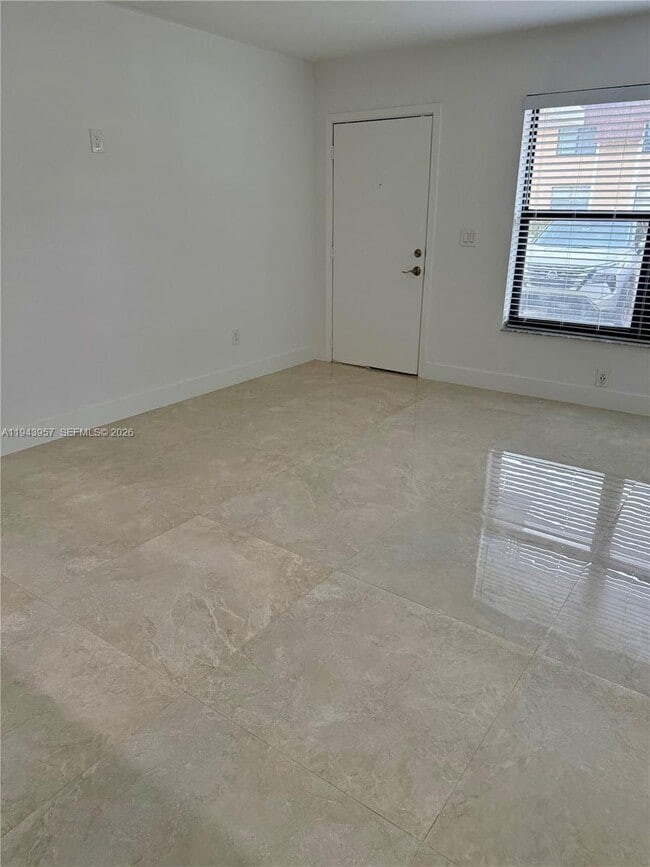 Foto del edificio - 14861 SW 104th St