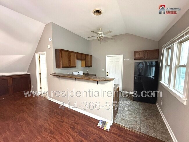 Building Photo - 2804 N Palmer St