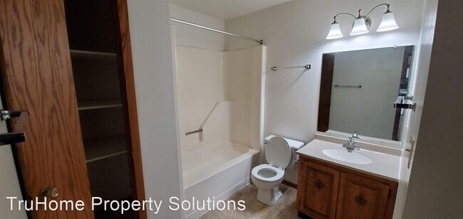 Building Photo - 2511 Knight Dr