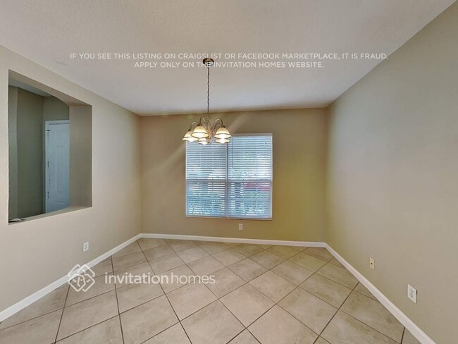 Building Photo - 551 Cressa Cir