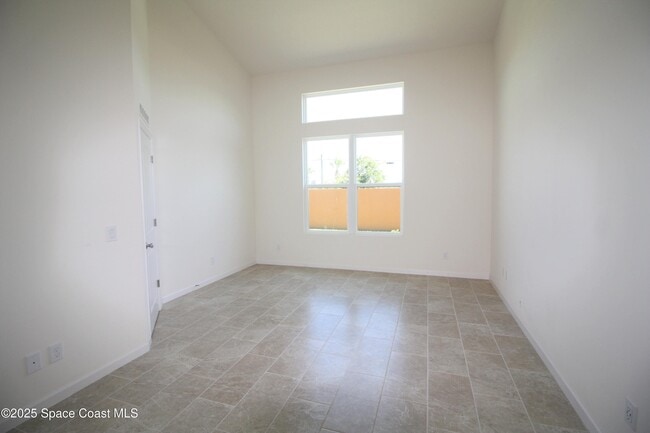 Building Photo - 77 Montecito Dr