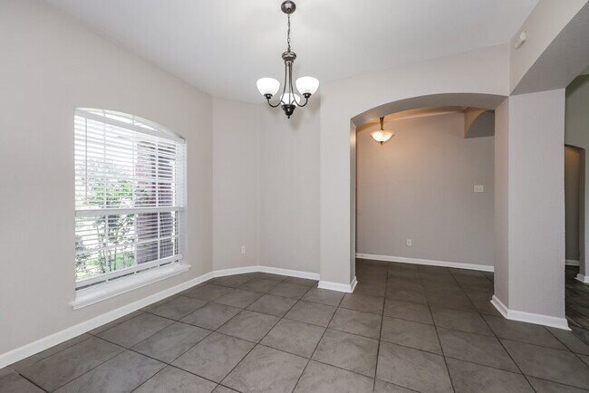 Foto del edificio - 316 Rock Hill Dr