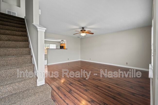 Photo - 415 Shoshone Pl Townhome