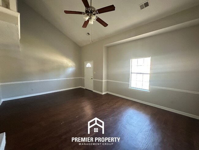 Building Photo - 5827 Grassy Valley Dr