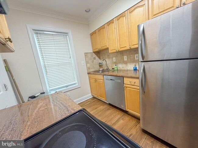 Foto del edificio - 318 11th St SE