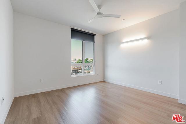 Building Photo - 10601 Washington Blvd