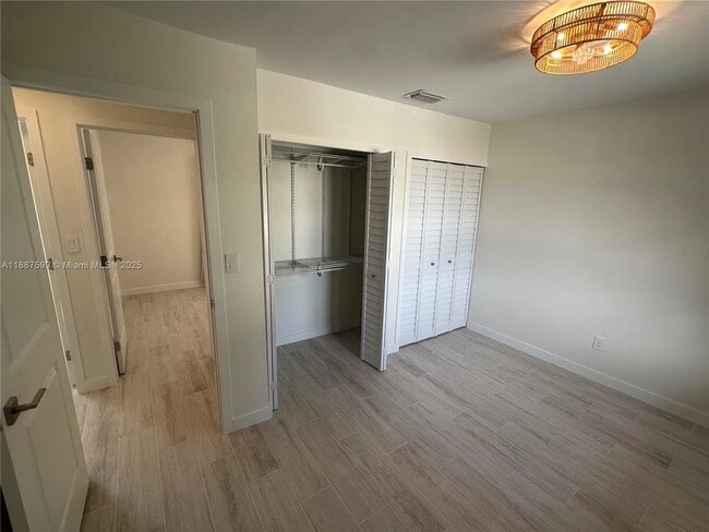 Foto del edificio - 7106 SW 112th Pl