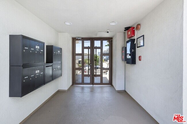 Foto del edificio - 716 Maltman Ave