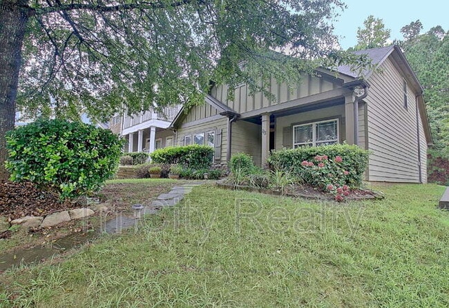 Building Photo - 113 Macalester Dr