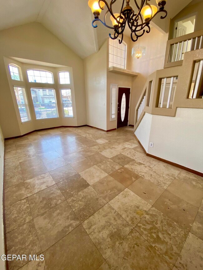 Foto del edificio - 12521 Crystal Ridge St