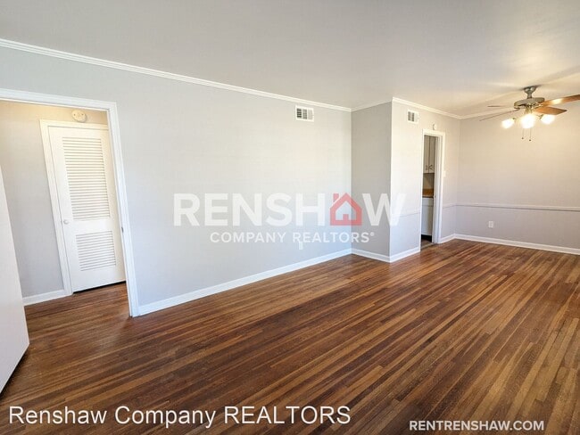 Building Photo - 3 br, 1 bath House - 4241 Philsdale St