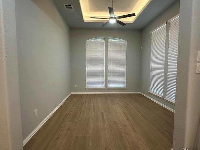 Building Photo - 236 Wallington Way