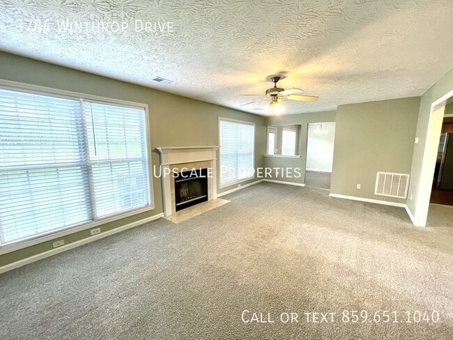 Building Photo - 3784 Winthrop Dr