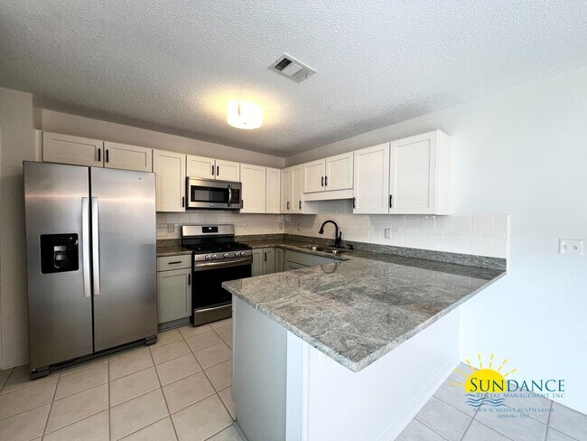 Foto del edificio - Spacious 3 Bedroom Home in Crestview.