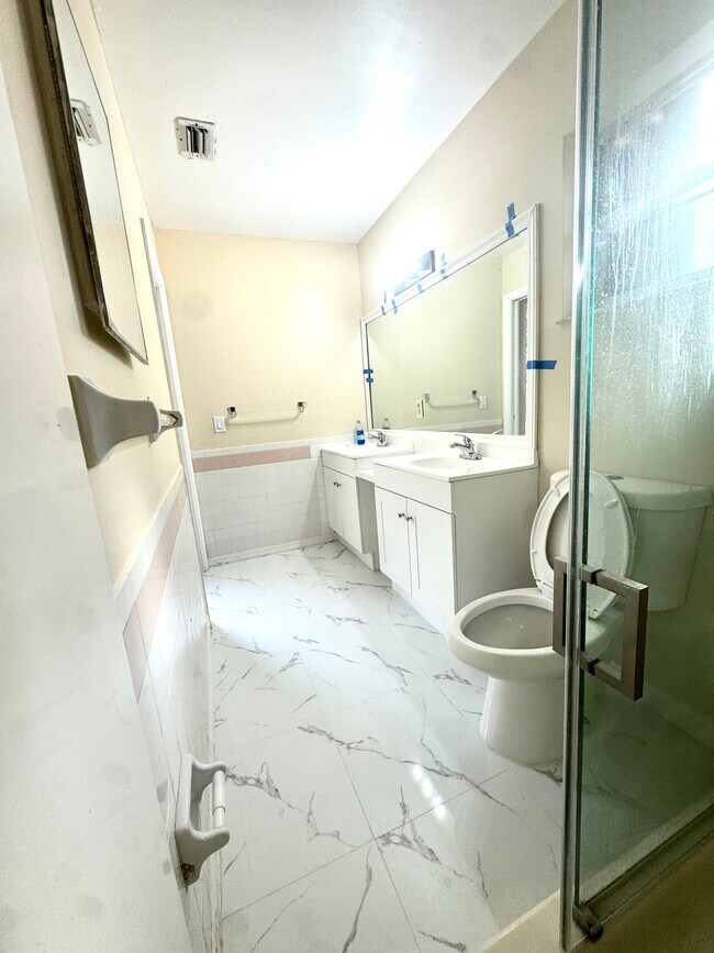 Foto del edificio - 652 SW Sarazen Ave