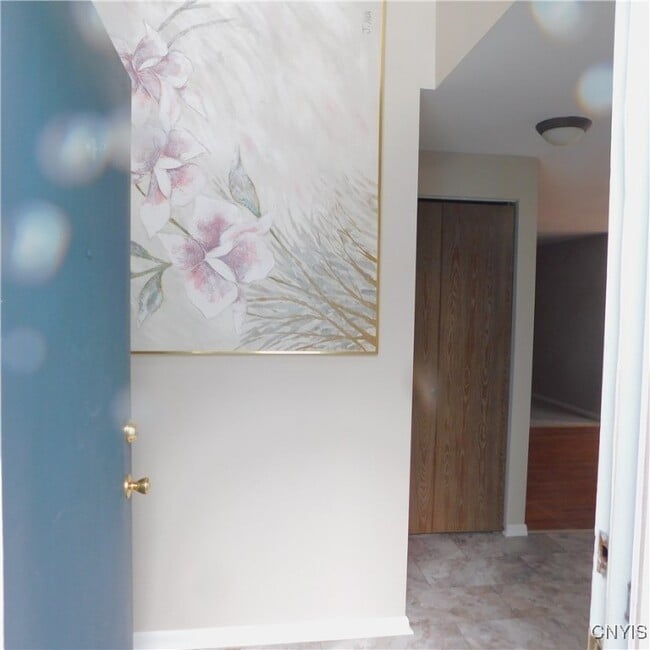 Foto del edificio - 8525 Sextant Dr