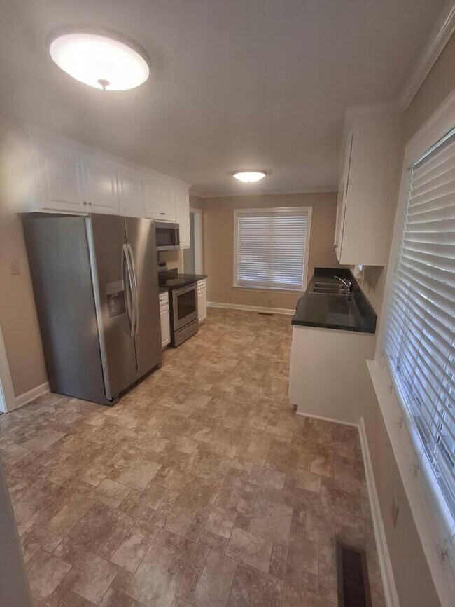 Foto del edificio - 3 Bedroom 2 Bath Ranch