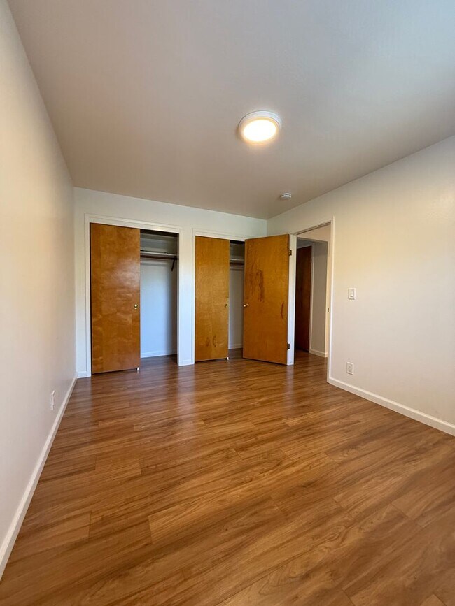 Foto del edificio - 2 Bedroom, 1 Bath  Duplex - Mountain View ...