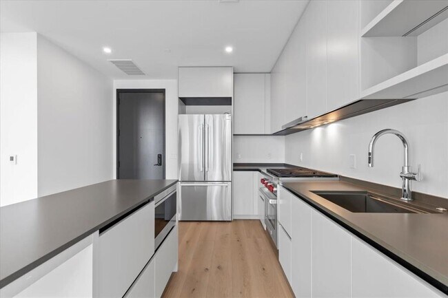 Foto del edificio - 610 Davis St