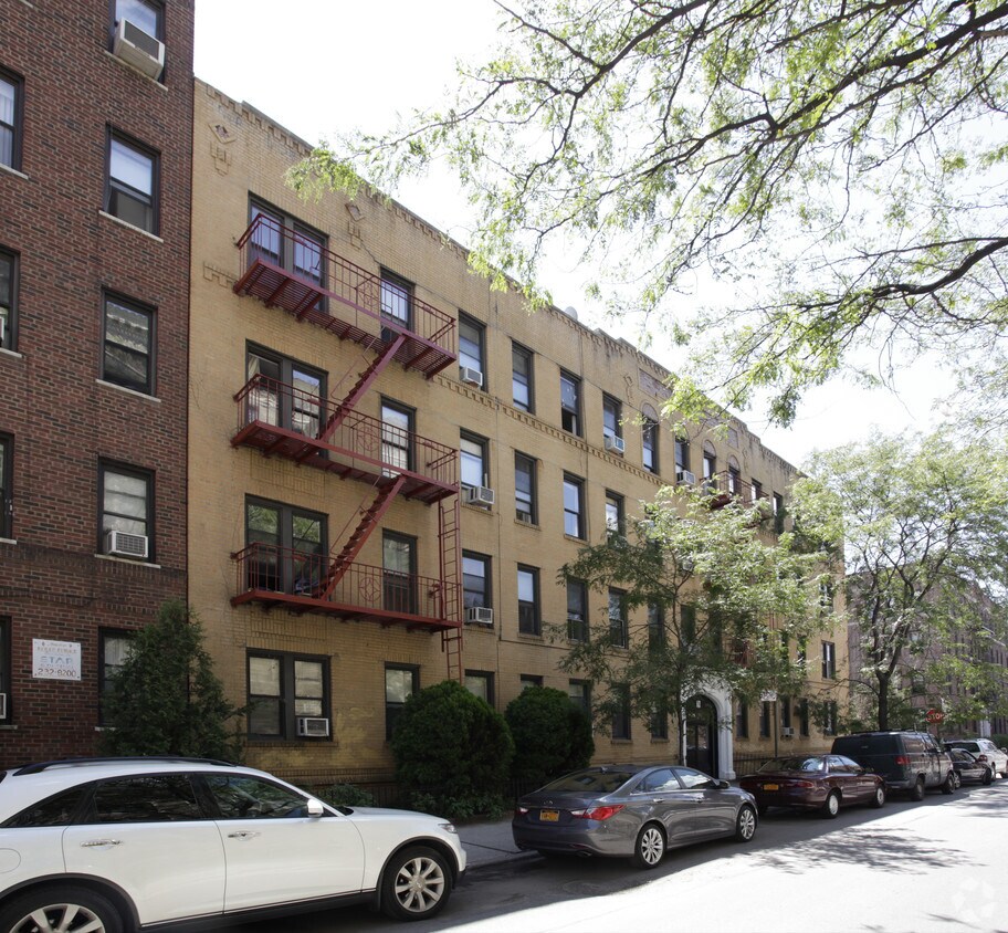 Foto del edificio - 3021 Brighton 13th St