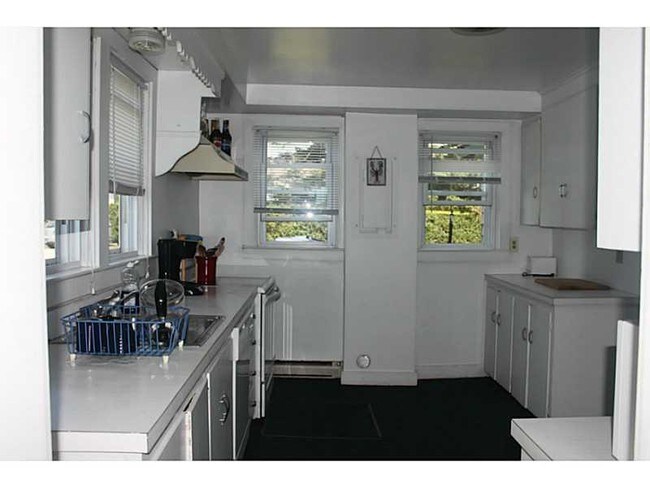 Foto del edificio - 11 Shore Dr