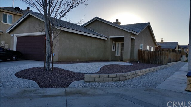 Building Photo - 15272 Sunray Ct