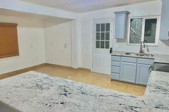 Photo - 3670 S 4265 W House