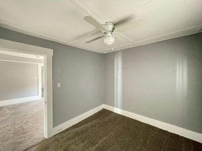 Foto del edificio - 421 Spruce St