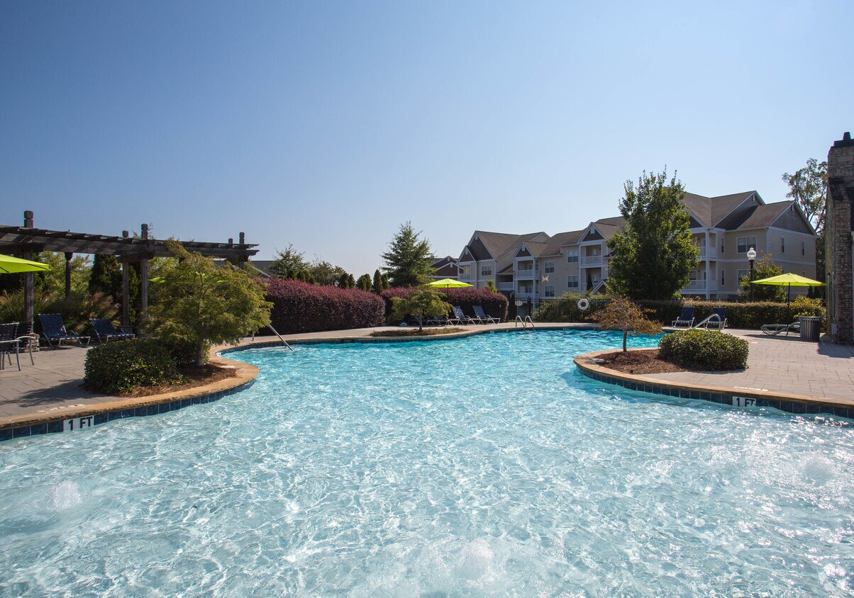 The Verandas Apartments in Valley, AL