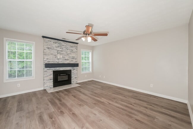 Building Photo - 1148 Princeton Park Dr