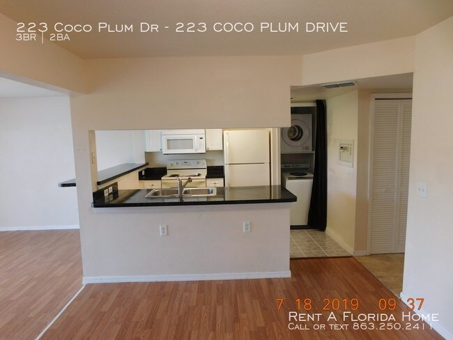 Building Photo - 223 Coco Plum Dr