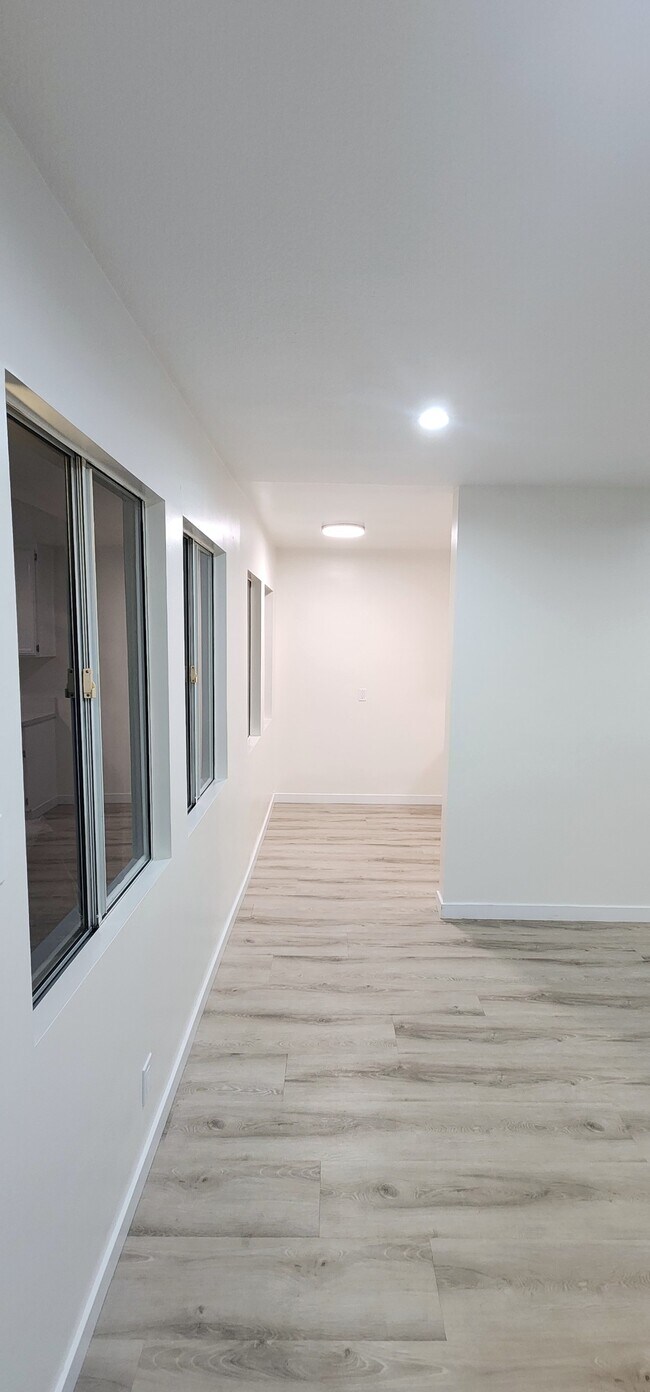 Foto del edificio - 2574 Southern Ave