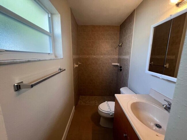 Foto del edificio - 11360 NW 37th Pl