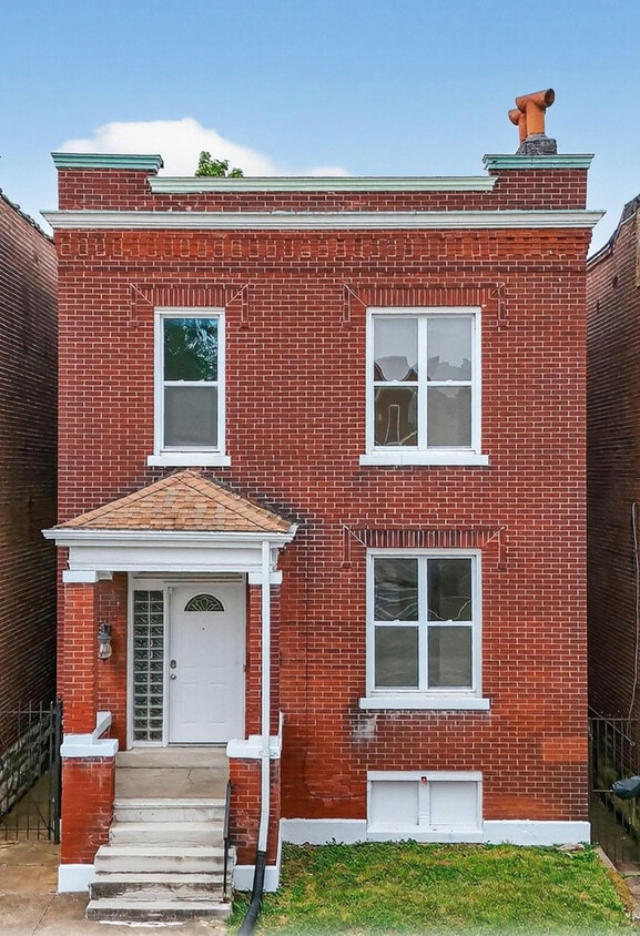 Frente - 4372 Gibson Ave