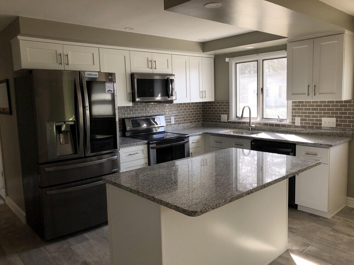 Foto principal - 80 Maple St