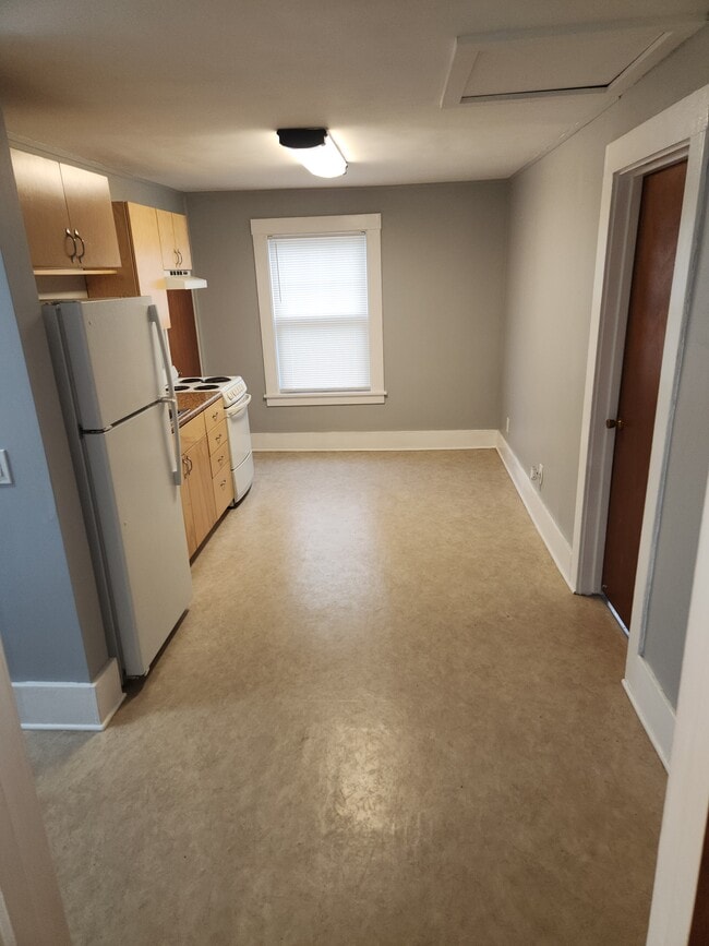 Foto del edificio - 64 Tryon Park