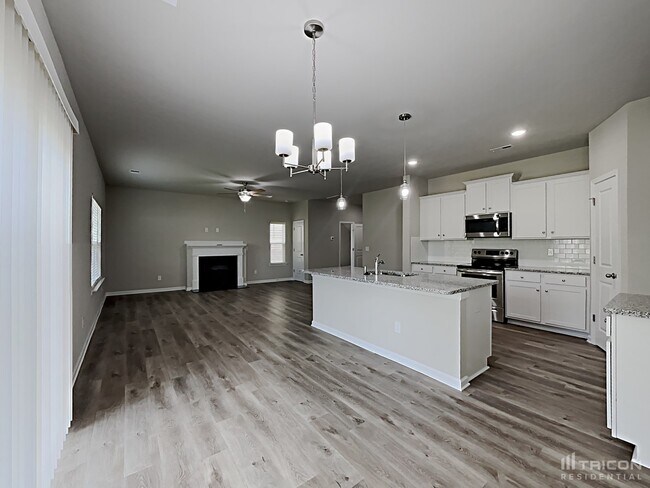 Building Photo - 209 Spring Knoll Dr