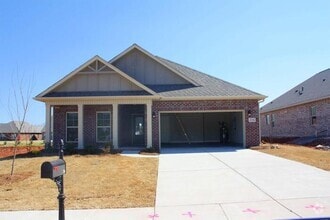 Building Photo - 216 Brighton Park Way