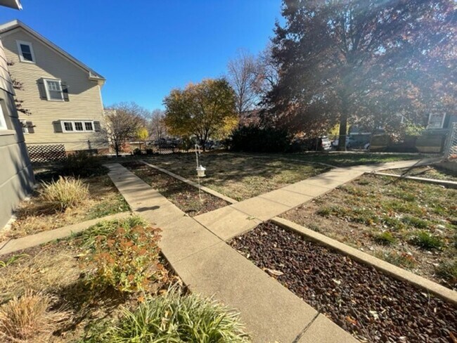 Foto del edificio - 330 N M.L.K. Jr. Dr