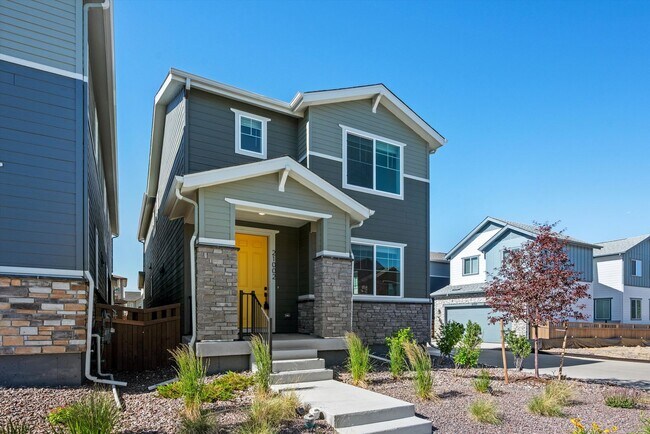 Foto del edificio - Stunning new-construction home in Aurora, CO, where modern design meets everyday comfort.